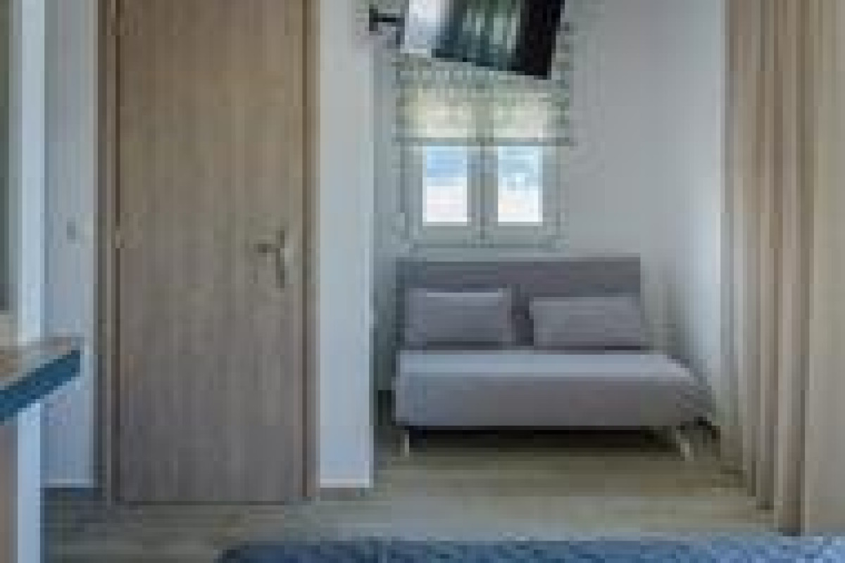 Ester Luxury Rooms (Chryssi Akti)