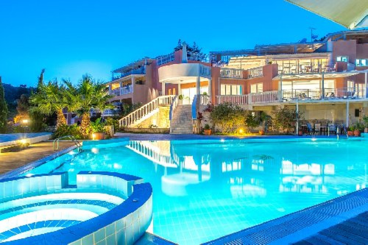 Belvedere (recomandat 4*) (Vasilikos)