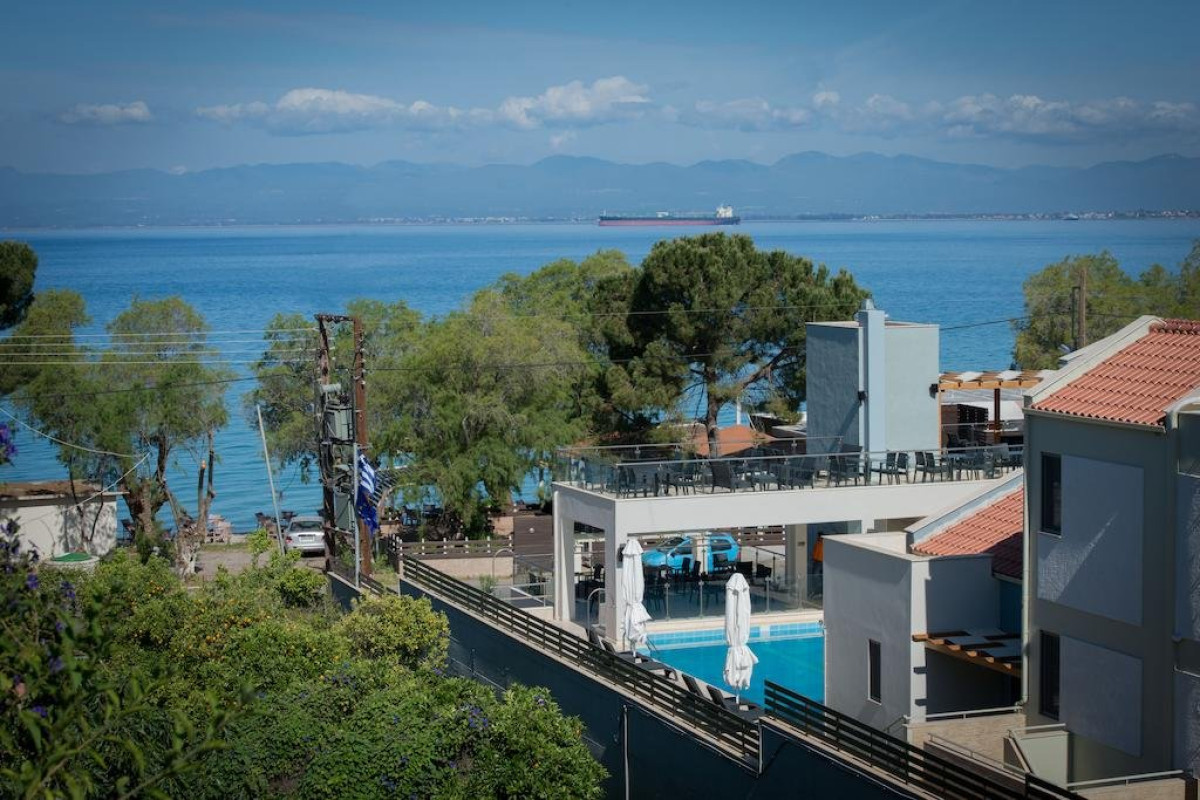 Mantinia Bay Hotel (Mirki Mantinia)