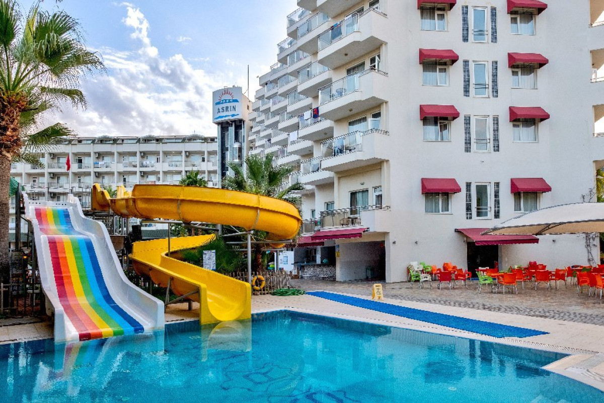 ASRIN BEACH HOTEL