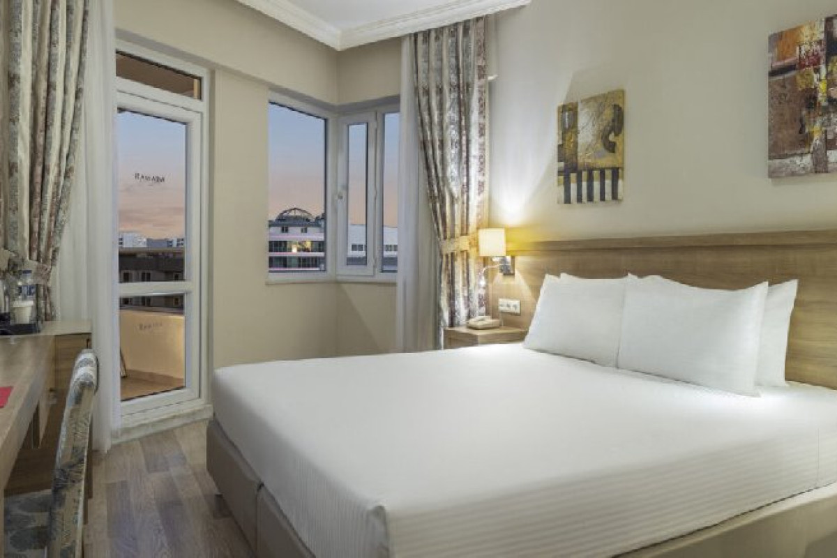 RAMADA RESORT LARA