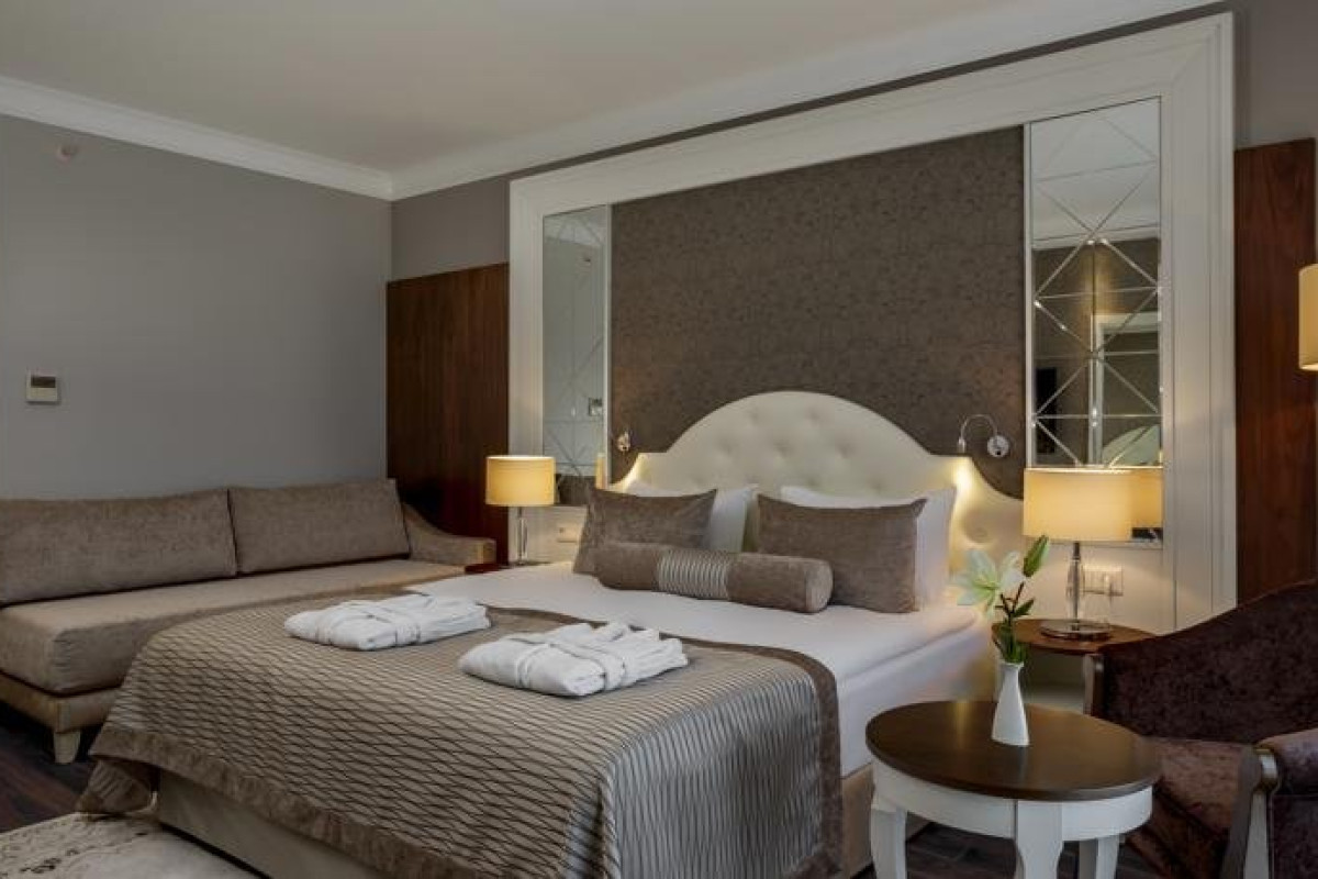 SUNIS EFES ROYAL PALACE RESORT