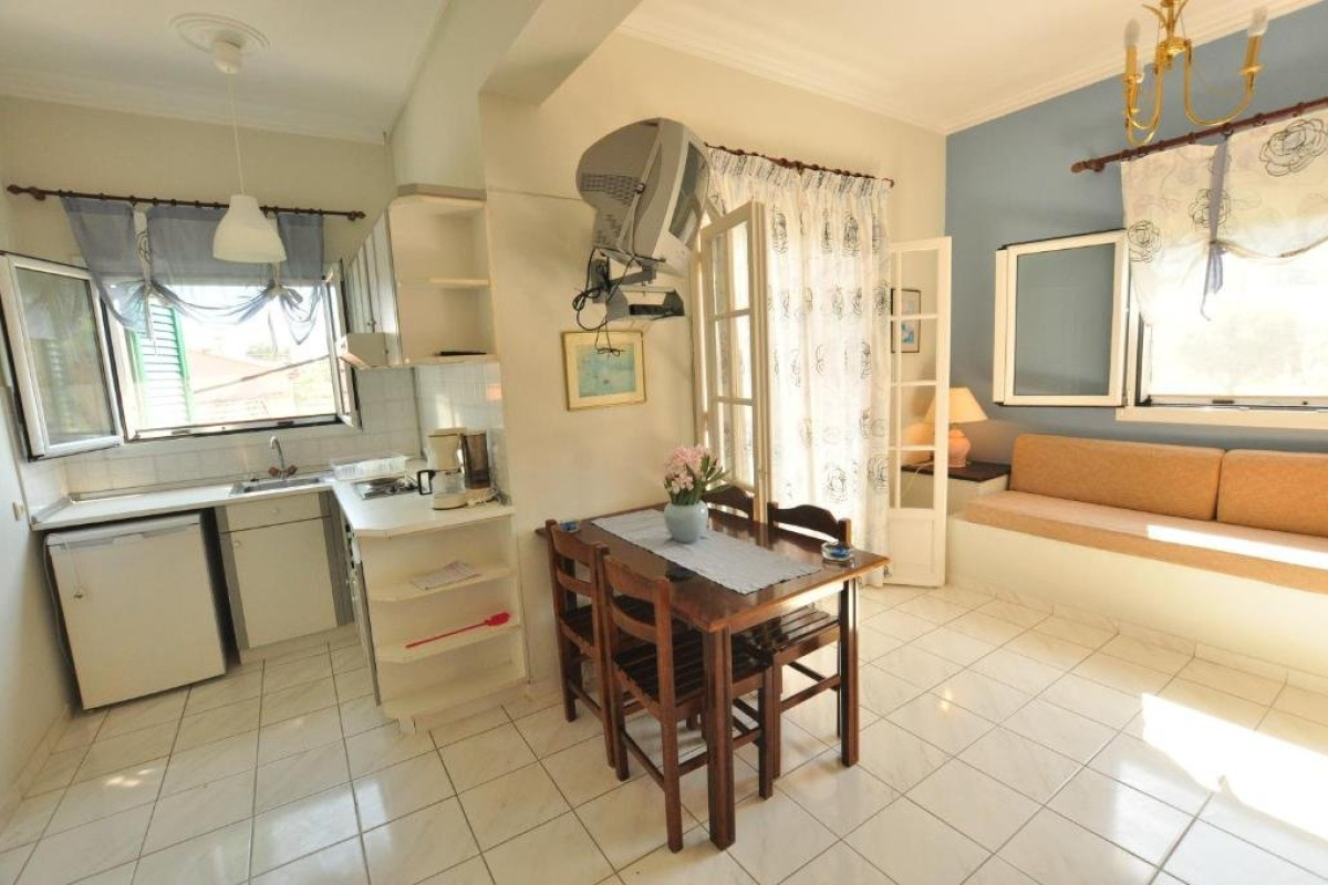 ELENA APARTMENTS (Acharavi) (C)