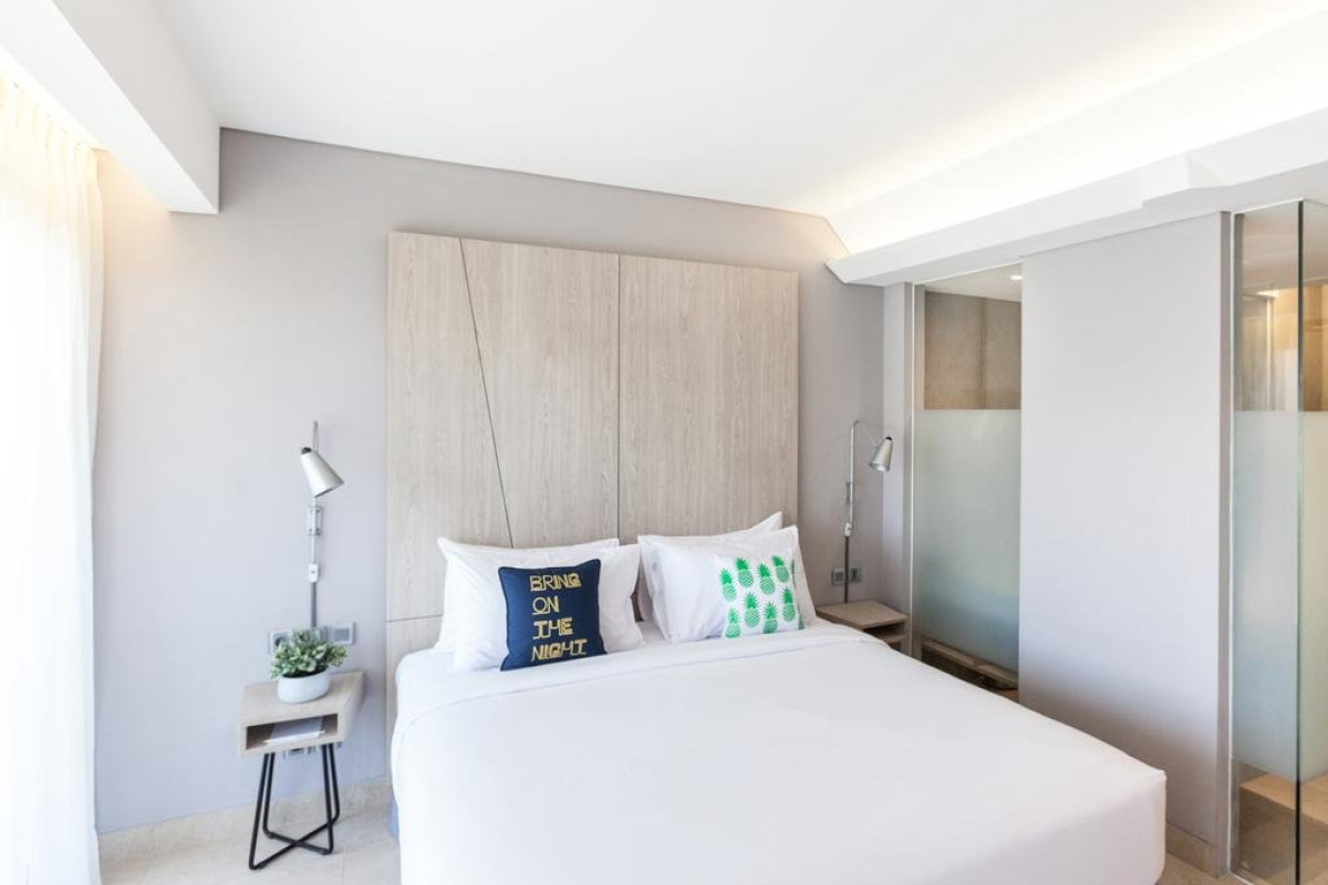 SOL HOUSE Bali Legian