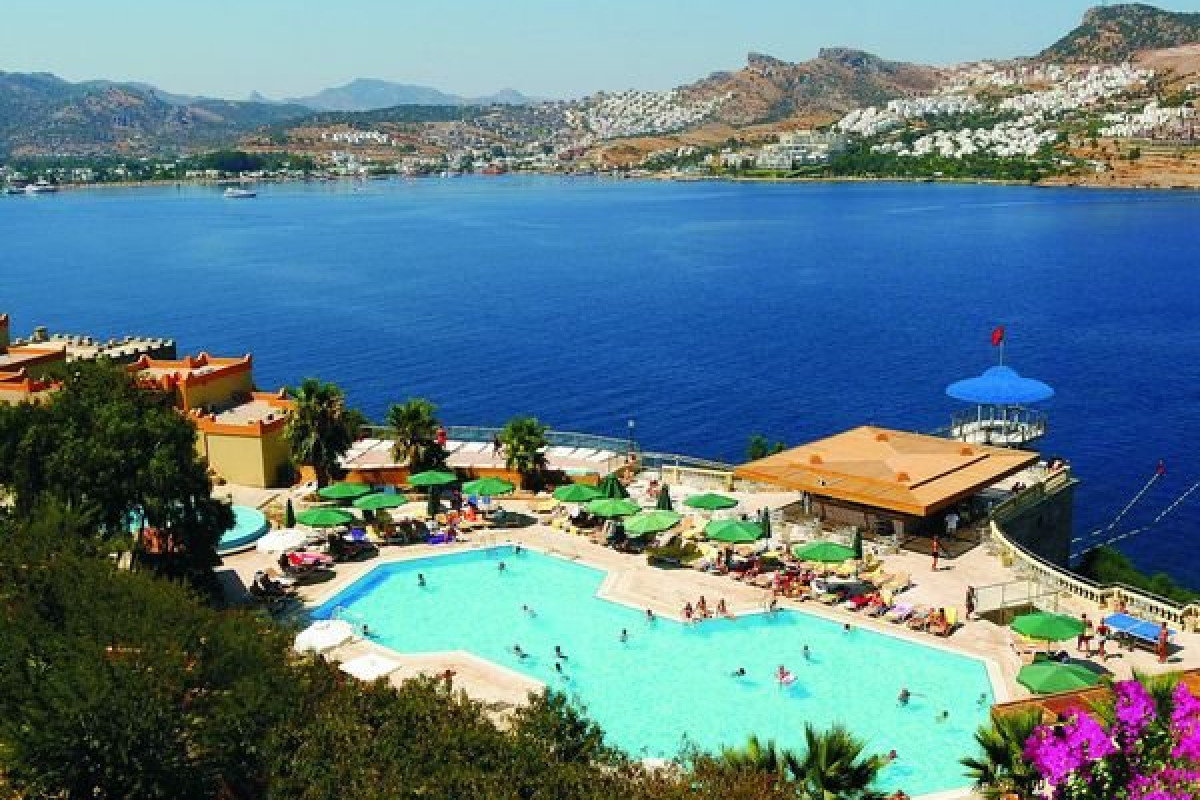 GREEN BEACH RESORT (Gundogan)