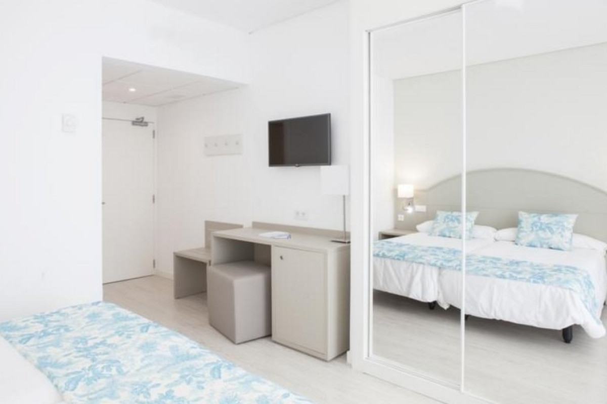 Alay (Adults Only +16) (Benalmadena)