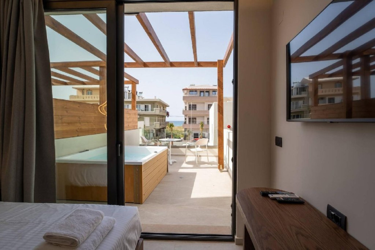 VAYA SUITES OMILOS HOTELS