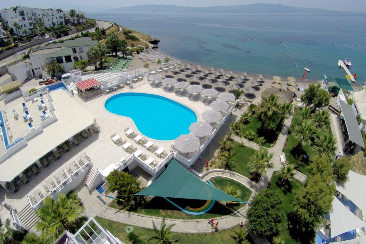 CHARM BEACH HOTEL (Akyarlar)