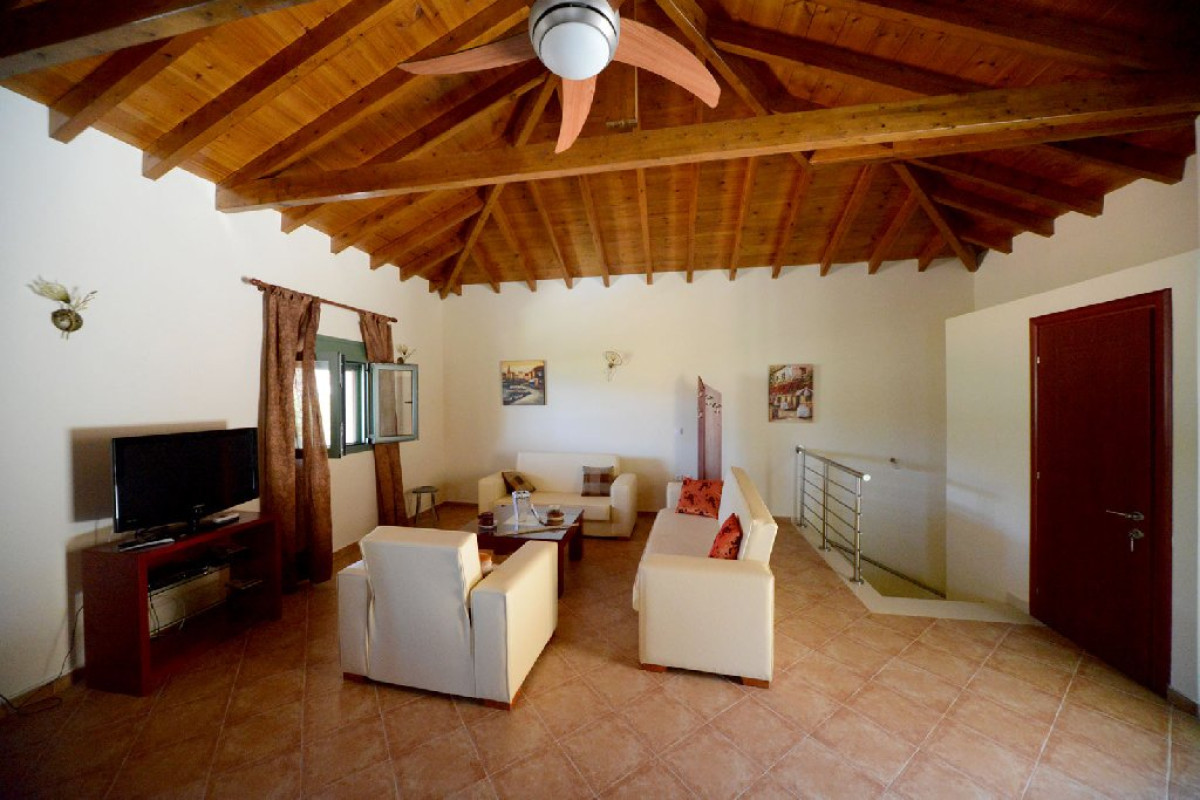 Aselinos Suites (Aselinos)