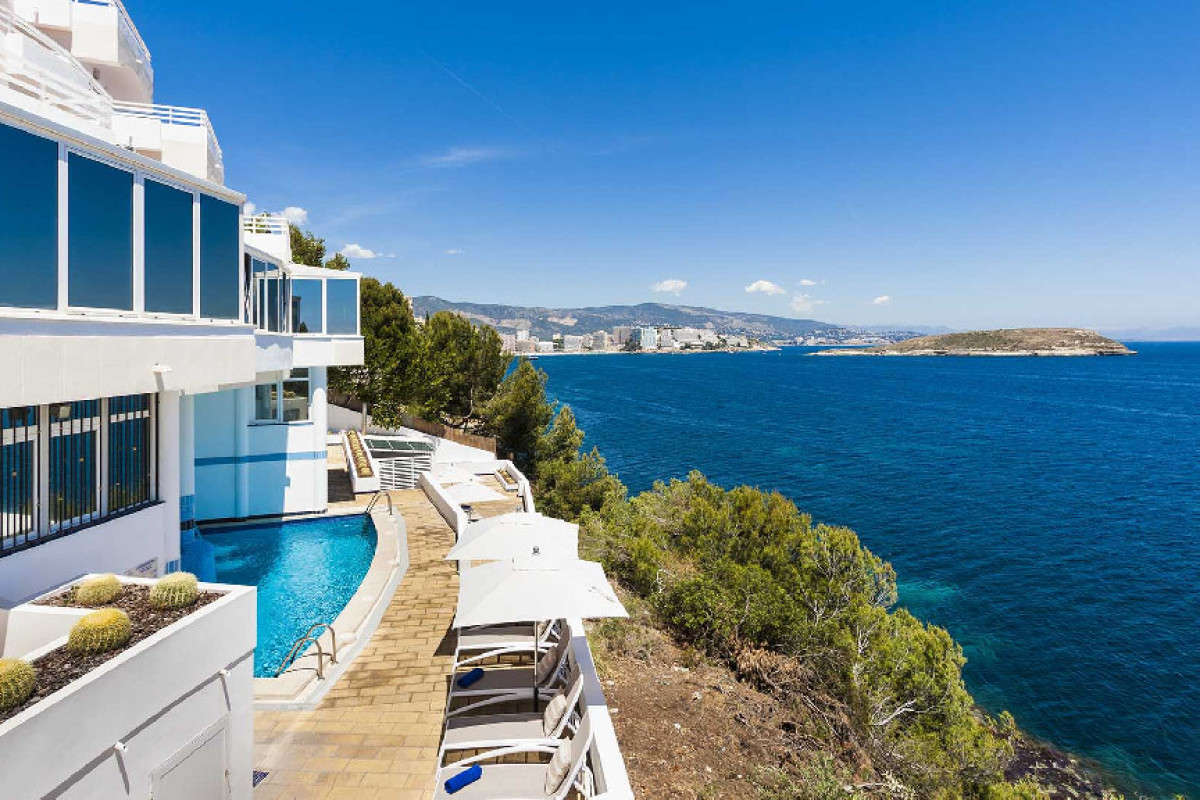 Globales Apartamentos Cala Vinas