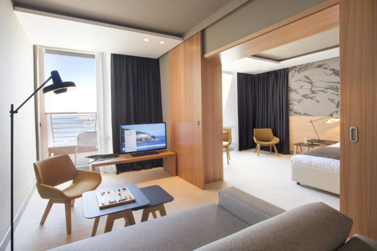 Dubrovnik Palace (Dubrovnik)