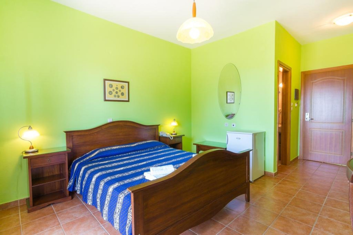 FilosXenia Roxani Country House
