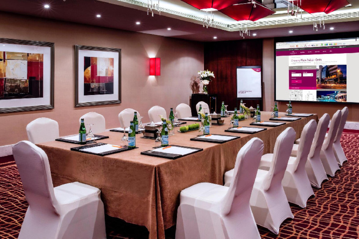 Crowne Plaza Dubai - Deira