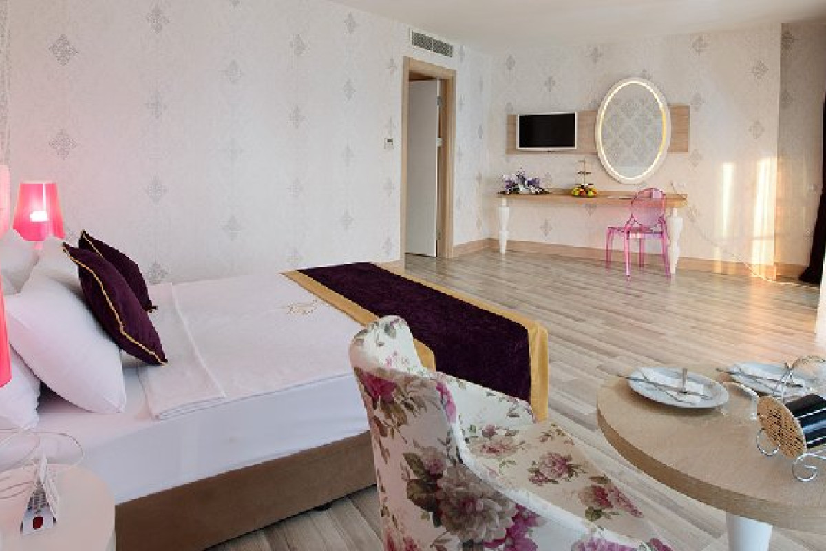 RAYMAR HOTELS-RESORT