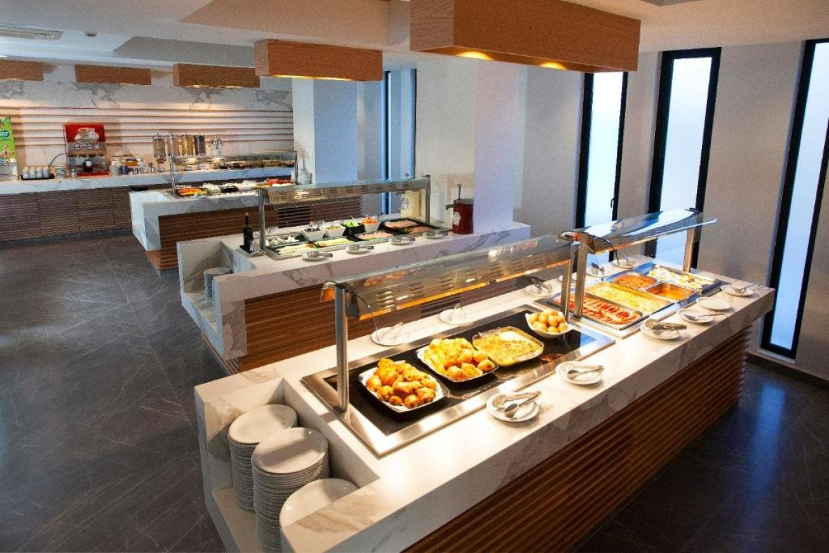 PEFKOS HOTEL (Limassol)