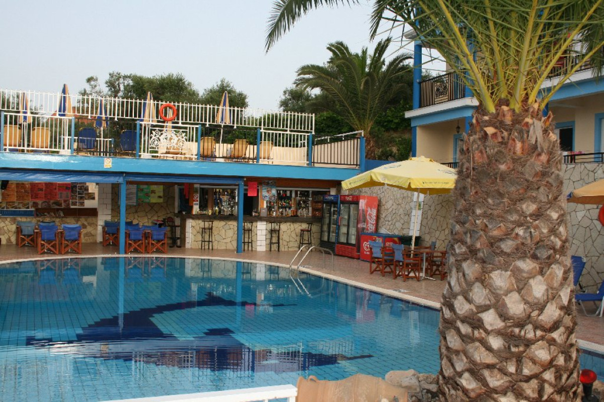 Christina Studio (Tsilivi)