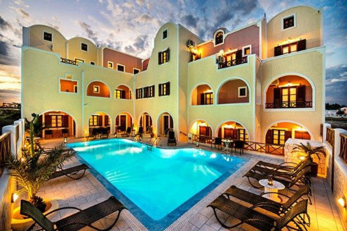 Astir Thira