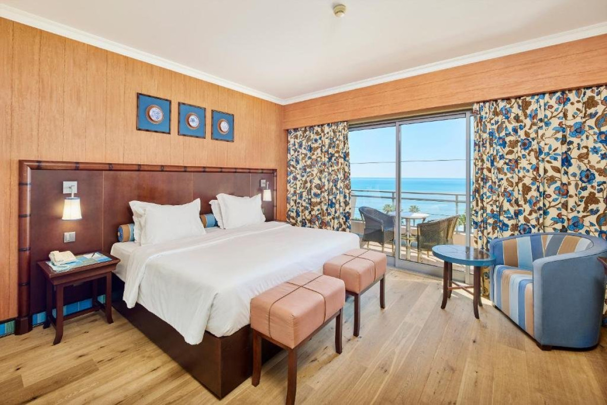 Grande Real Santa Eulalia Resort And Spa