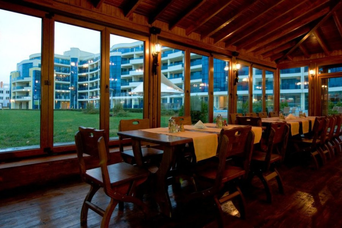 MARINA HOLIDAY CLUB