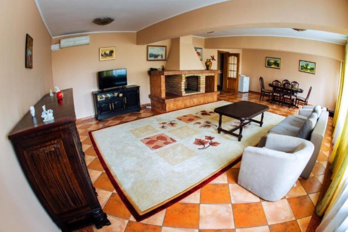 Hotel Conacul Domnesc