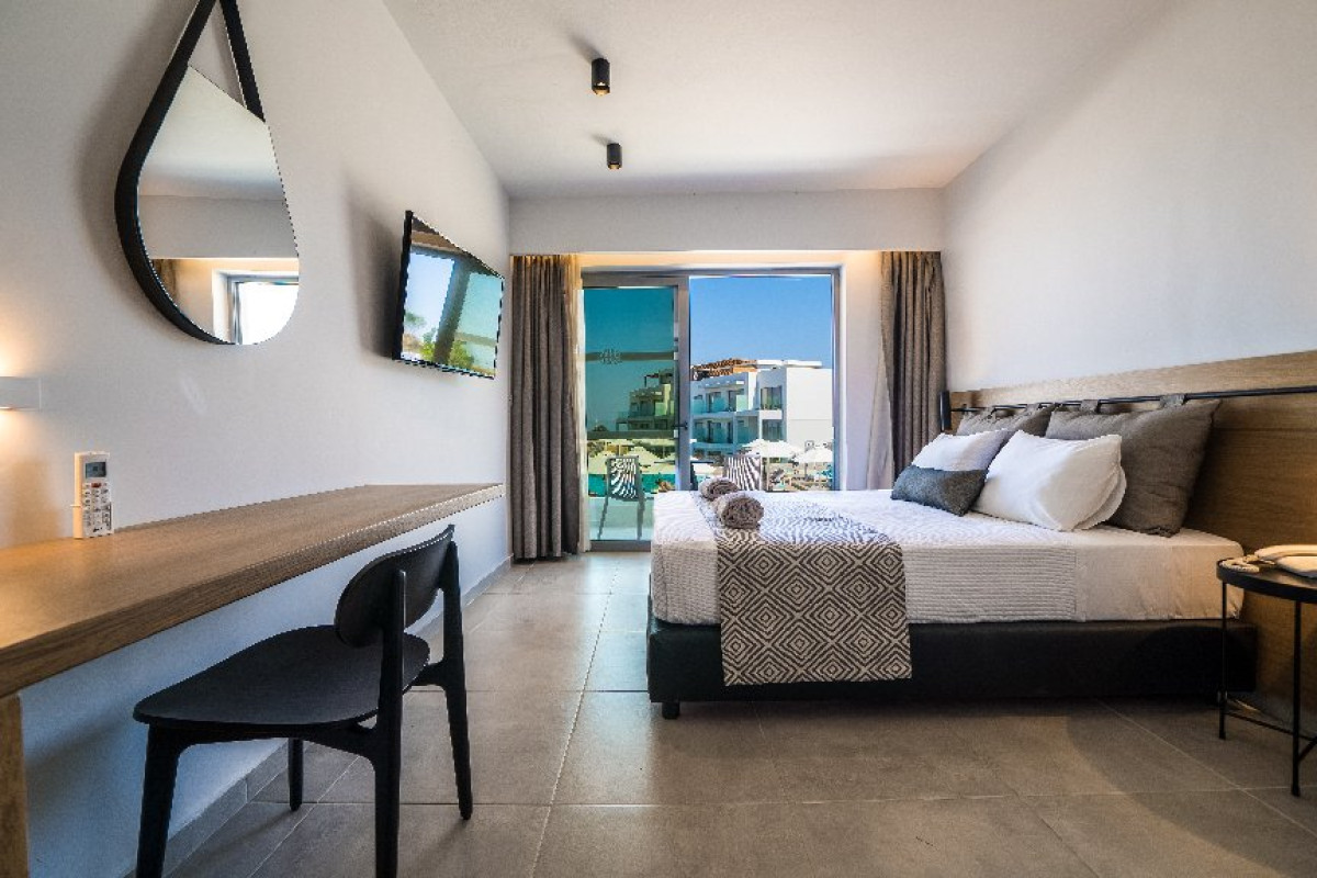 Harmony Crest Resort