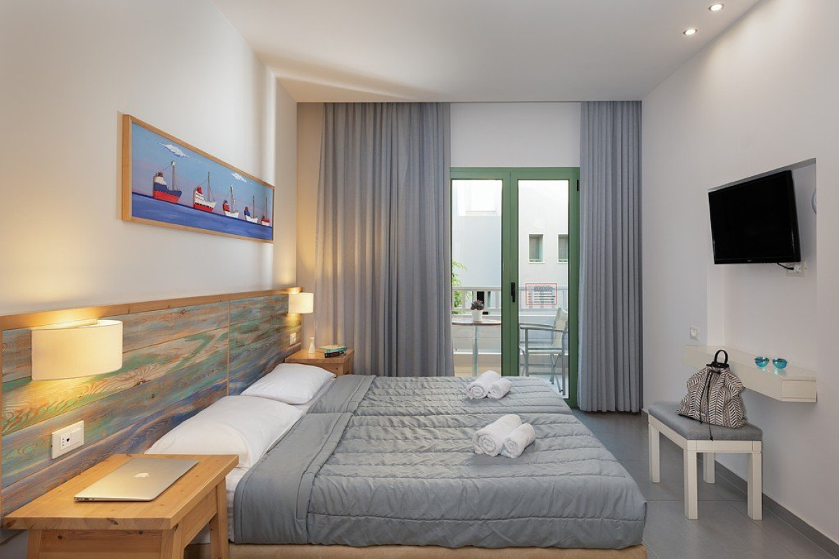 Erato Beach - Adults Only (K)