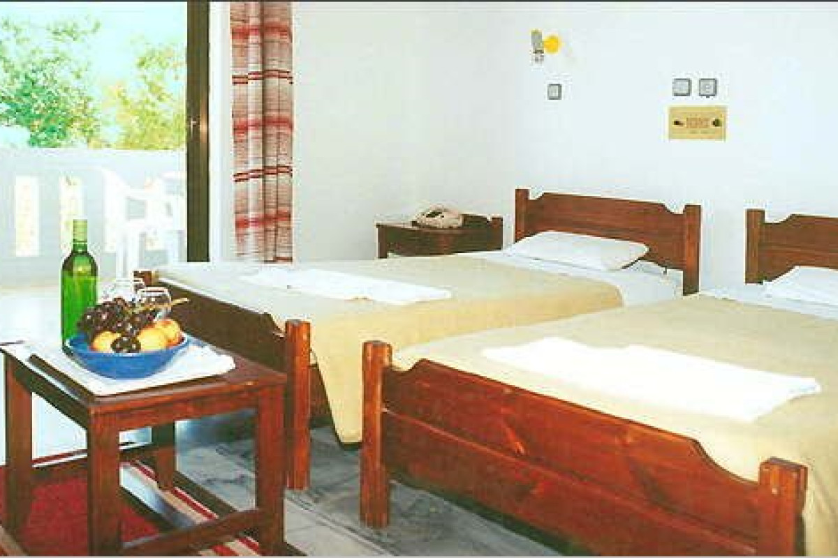 Thodorou Studios (K)