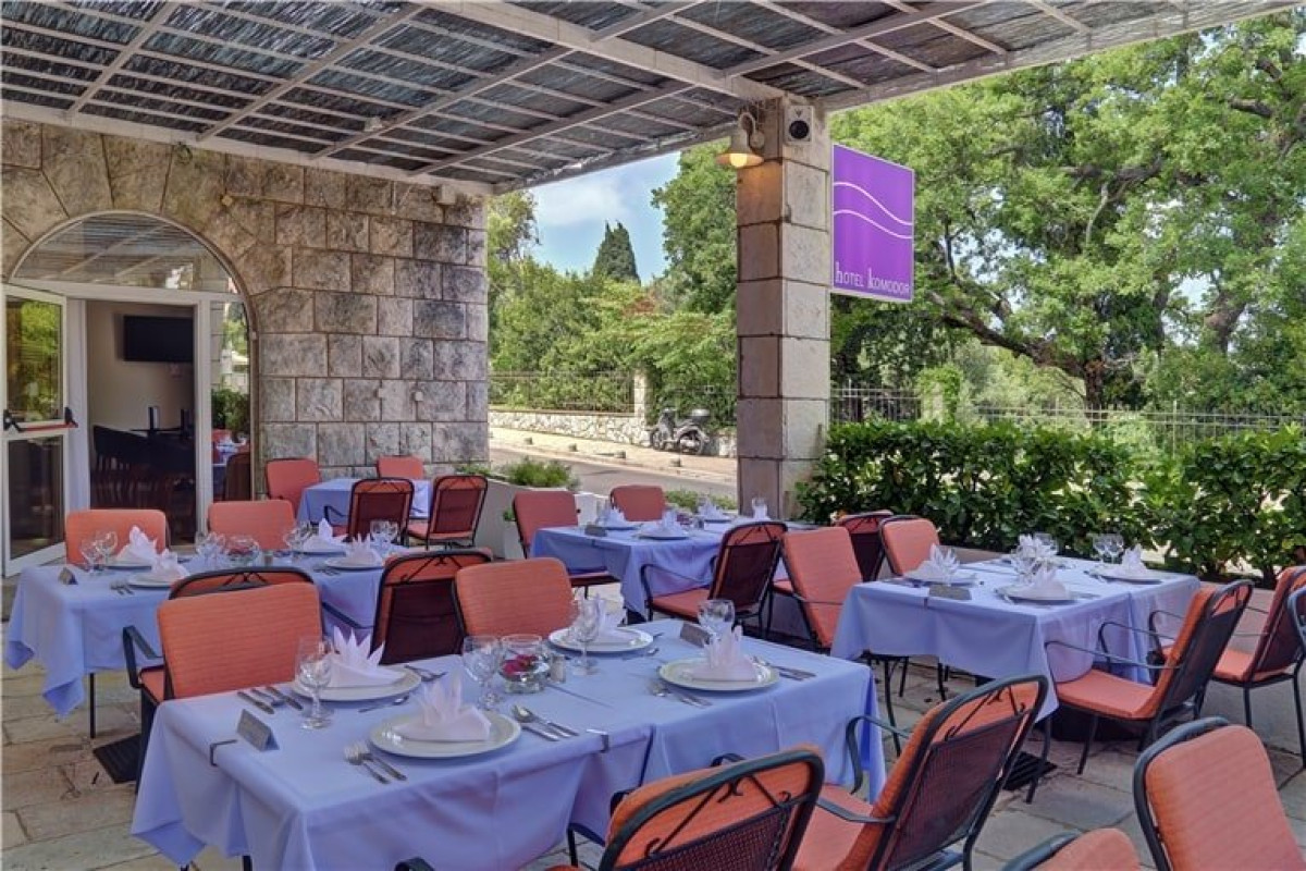 Hotel Komodor (Dubrovnik)