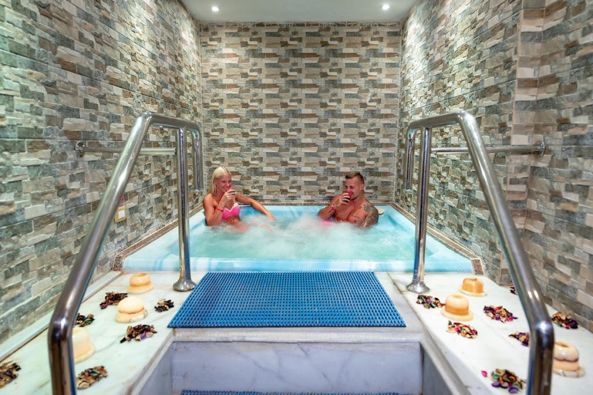 CONTINENTAL HOTEL HURGHADA
