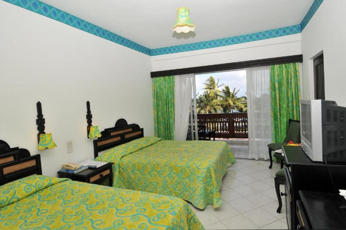 Bamburi Beach Resort (R)