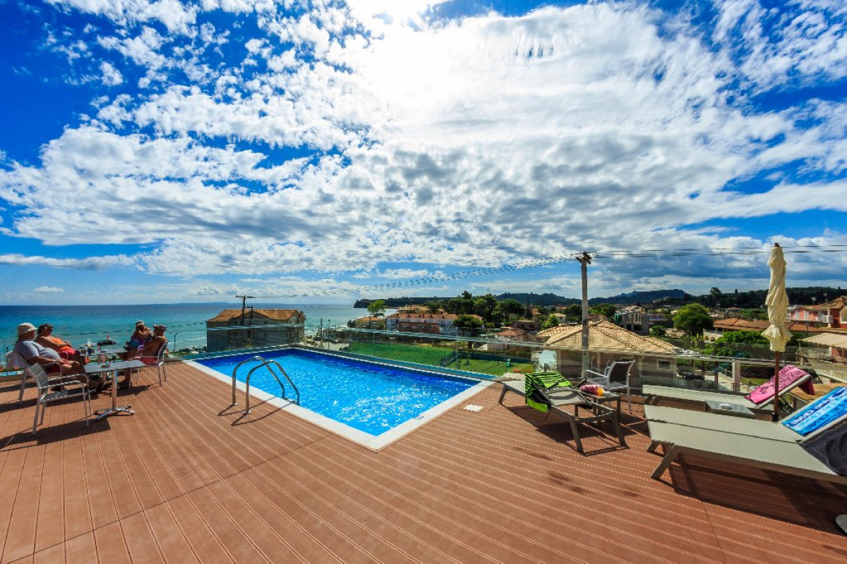 Porto Planos Beach Hotel