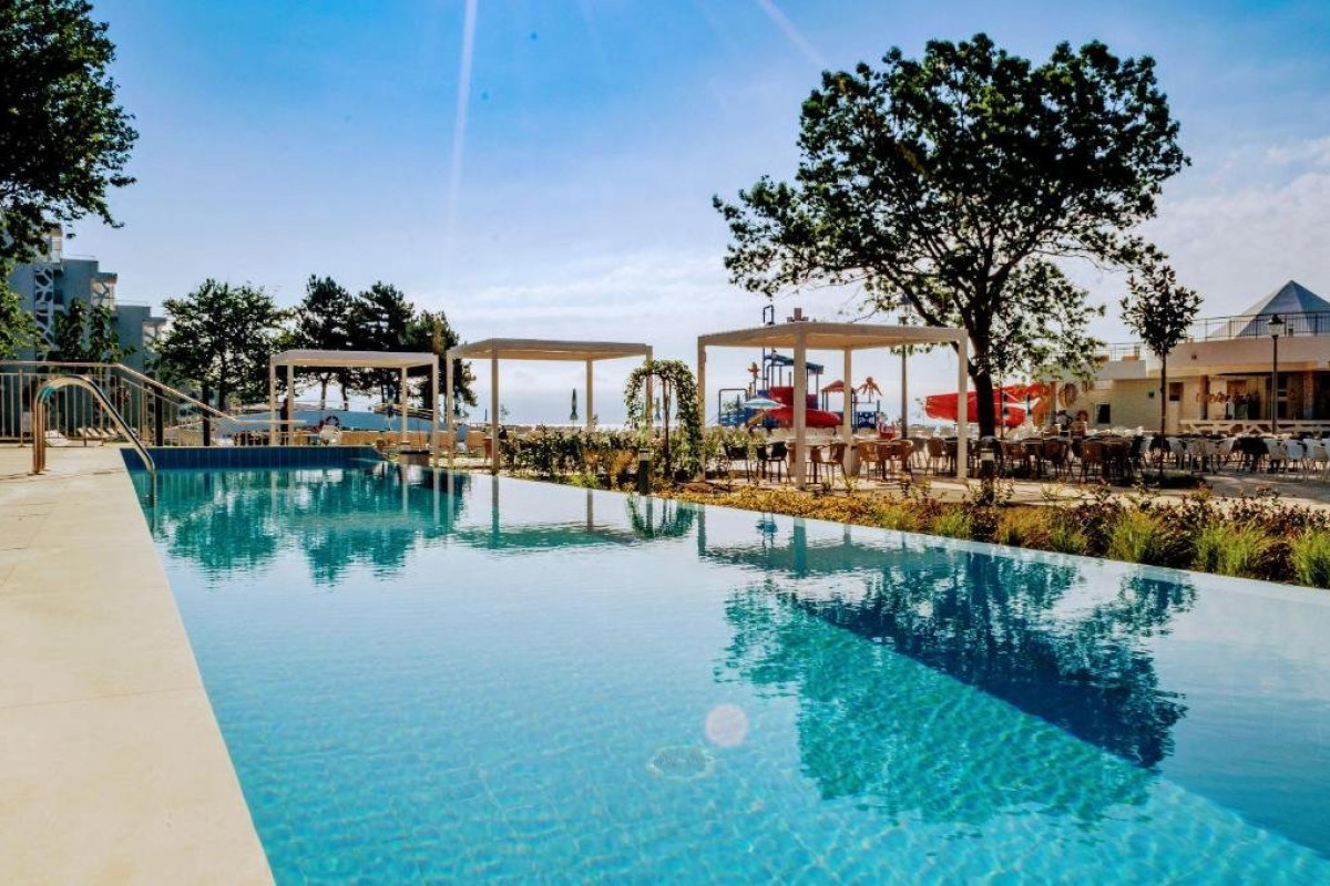 MARITIM PARADISE BLUE HOTEL