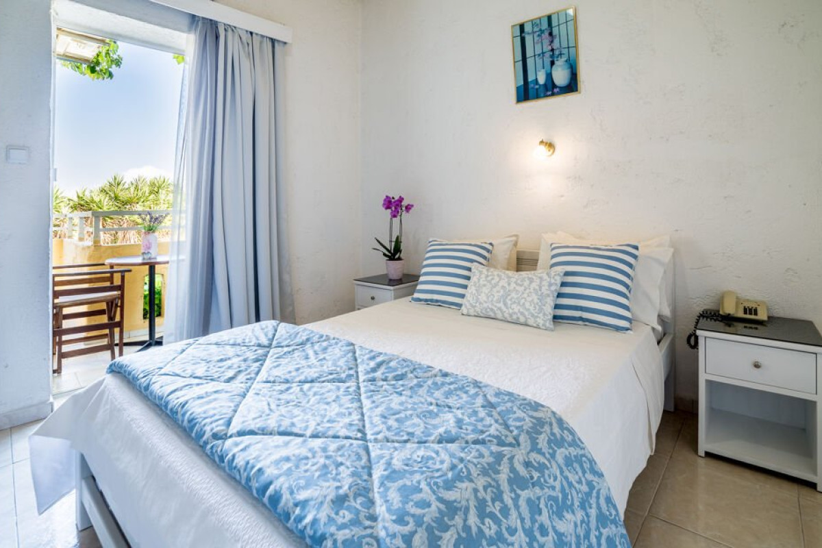 ROXANI HOTEL (C)