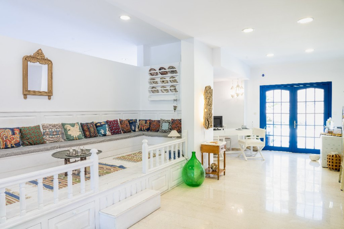Lindos Sun
