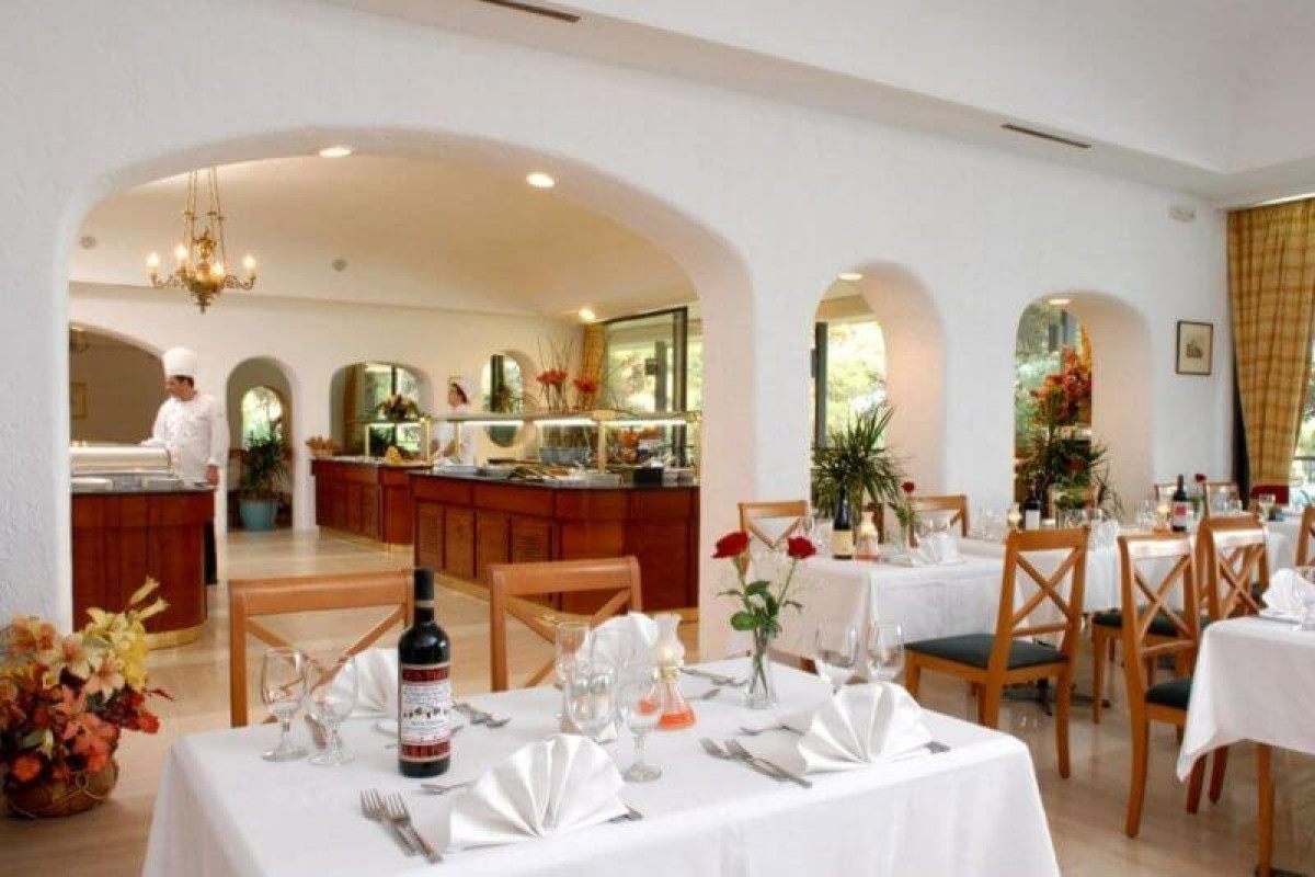Corfu Holiday Palace Hotel