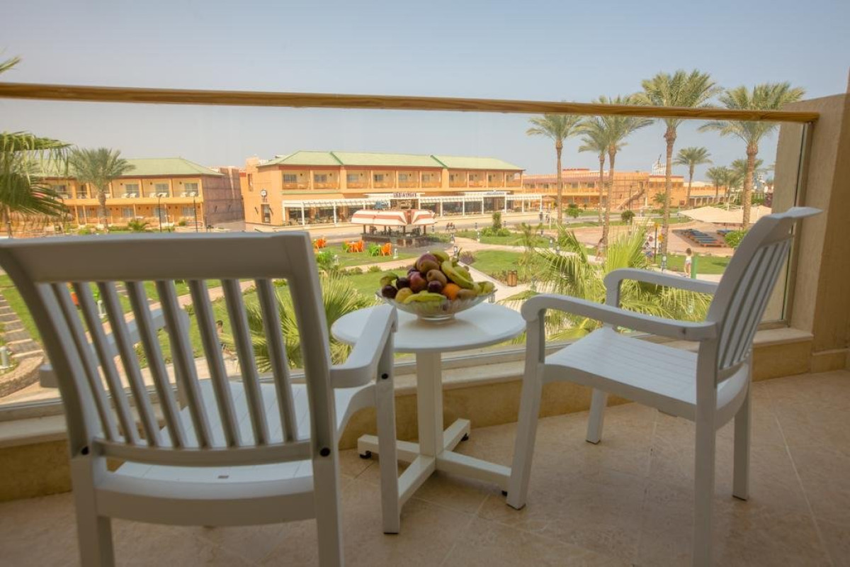 AQUA BLU SHARM