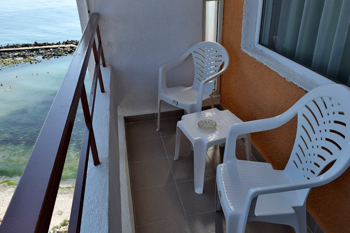 HOTEL COMETA.