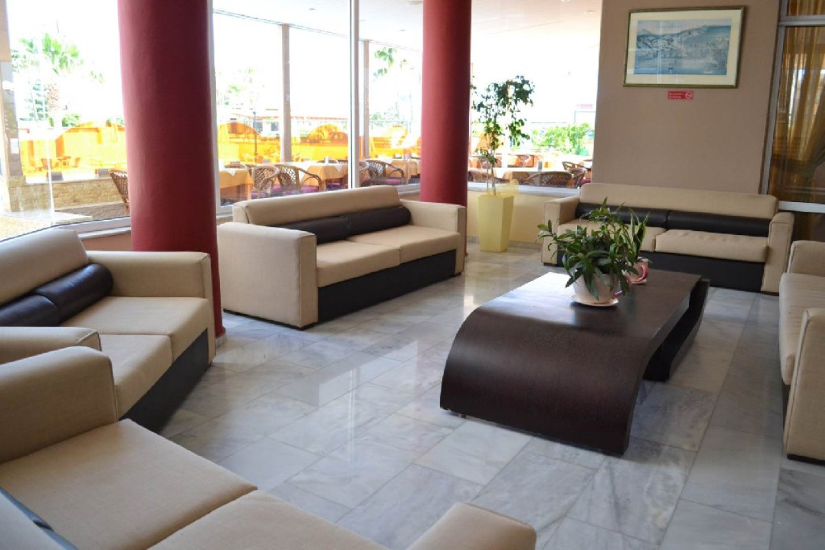 Palladion Hotel (C)