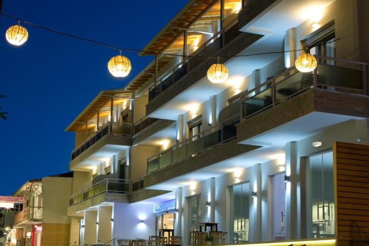 Grande Theoni Hotel (Vasiliki)