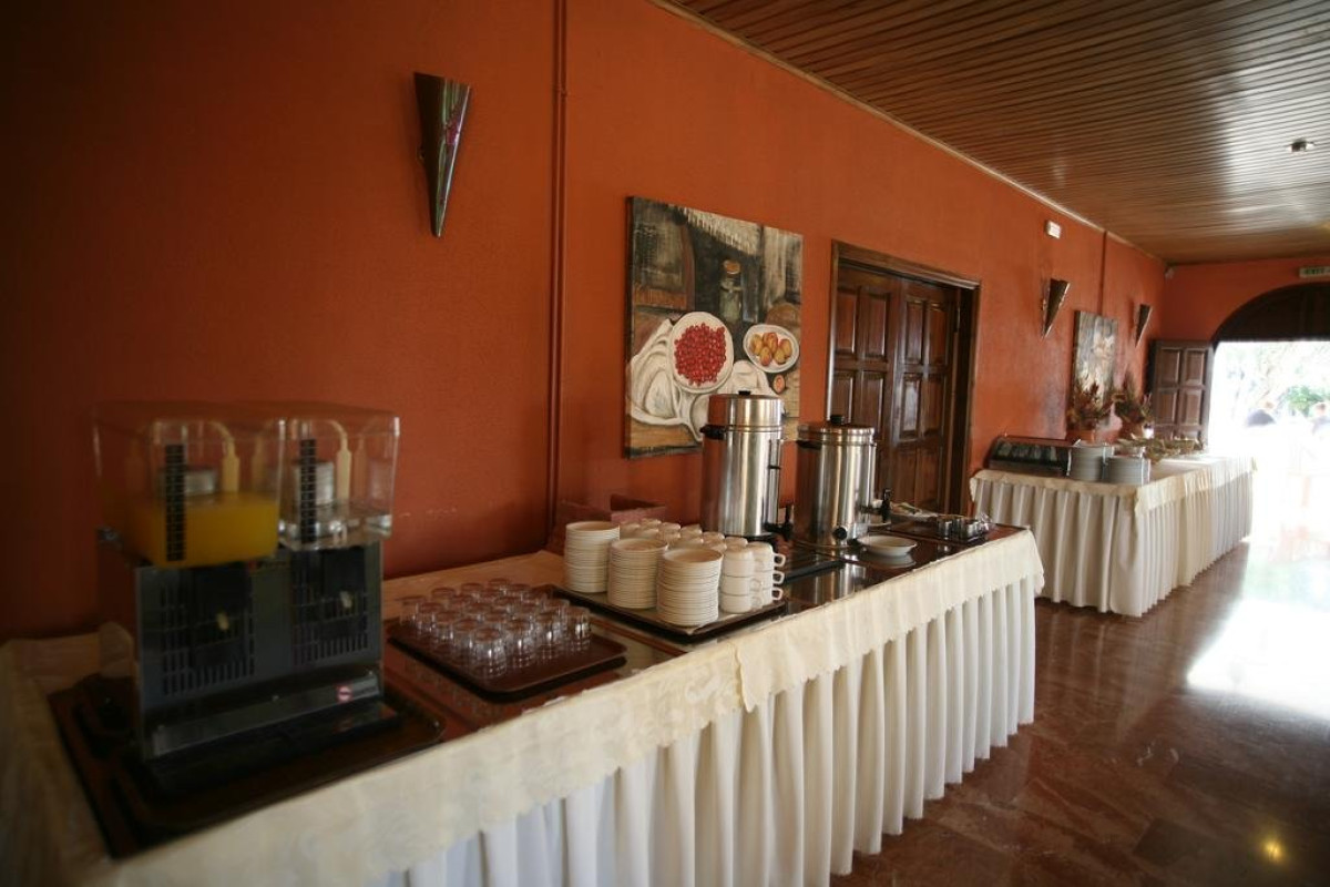 Paradise Hotel (Gouvia)