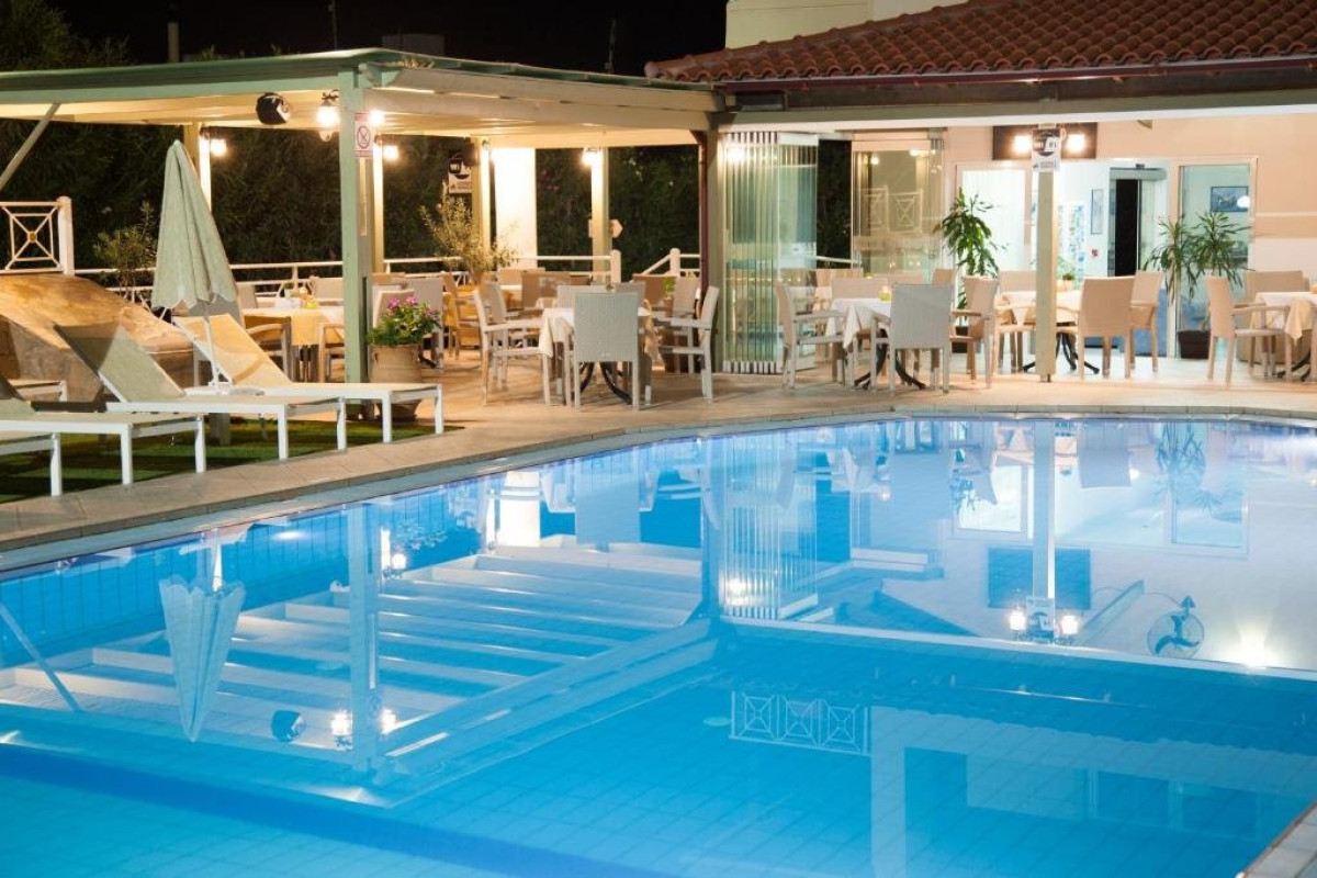 Blue Sky Apartments - Agia Marina