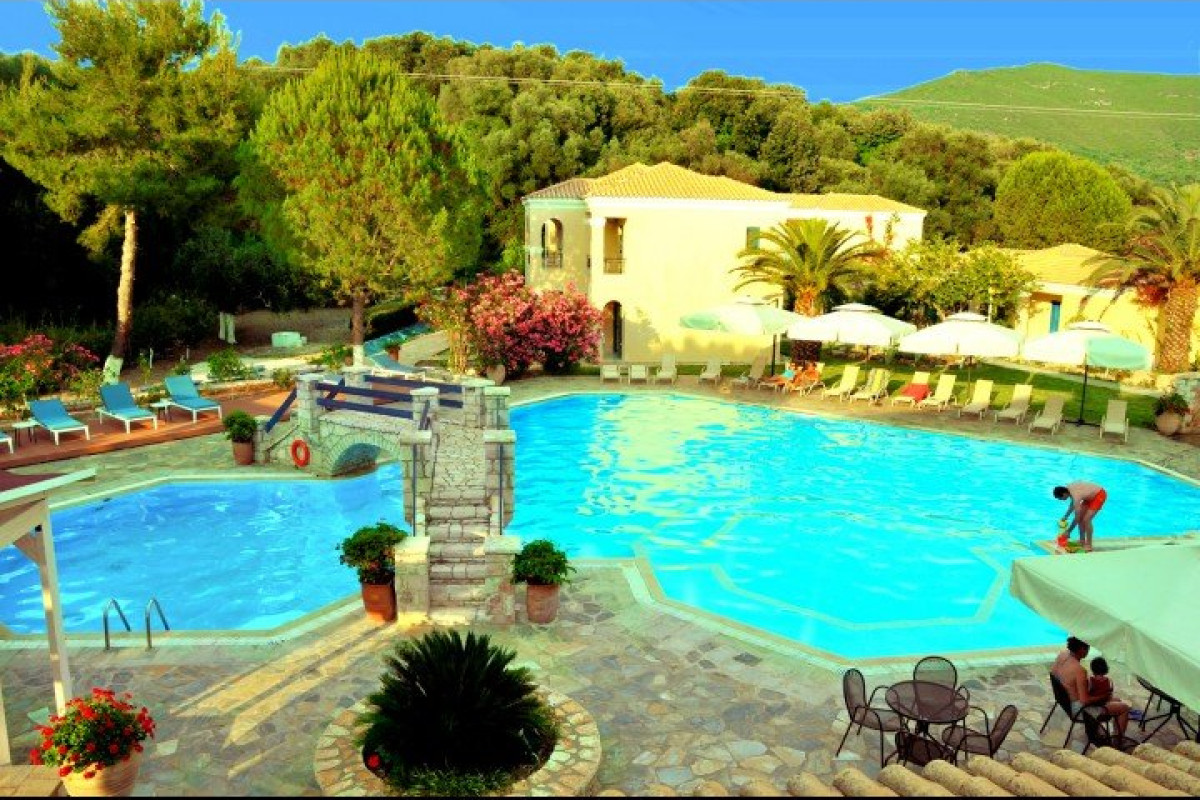 Karavostasi Beach Hotel (vechi)