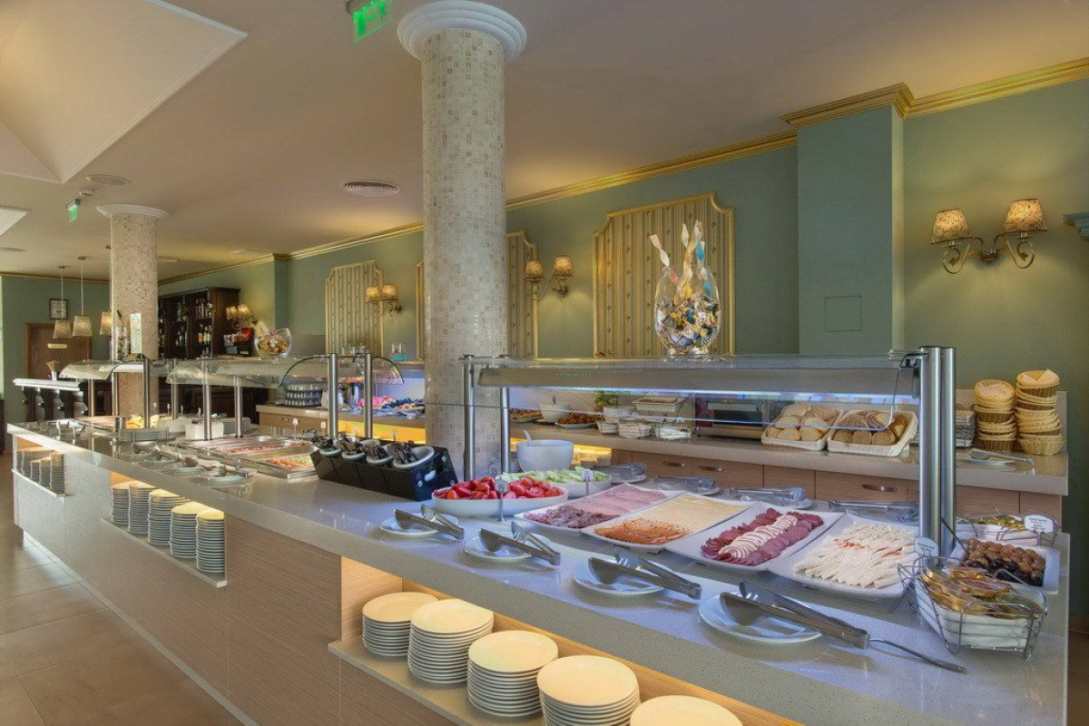 MIRAMAR HOTEL