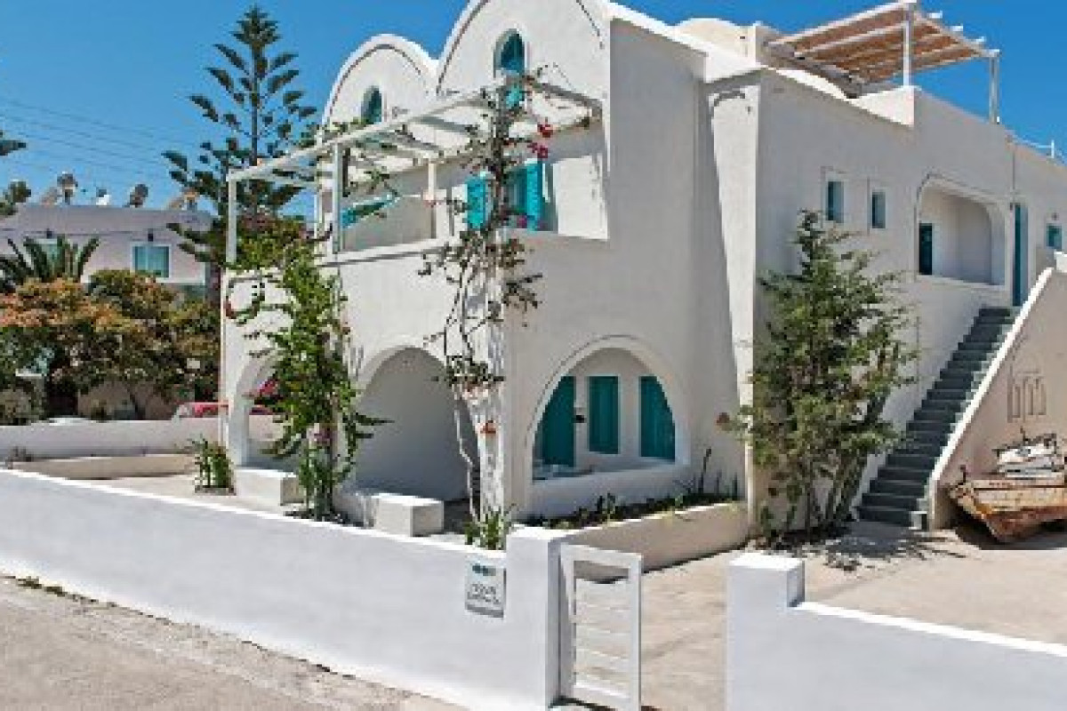 Nissia Apartments