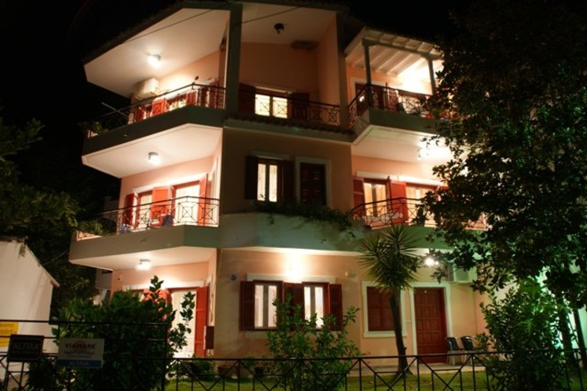 Altina Studios (Vasiliki Area)