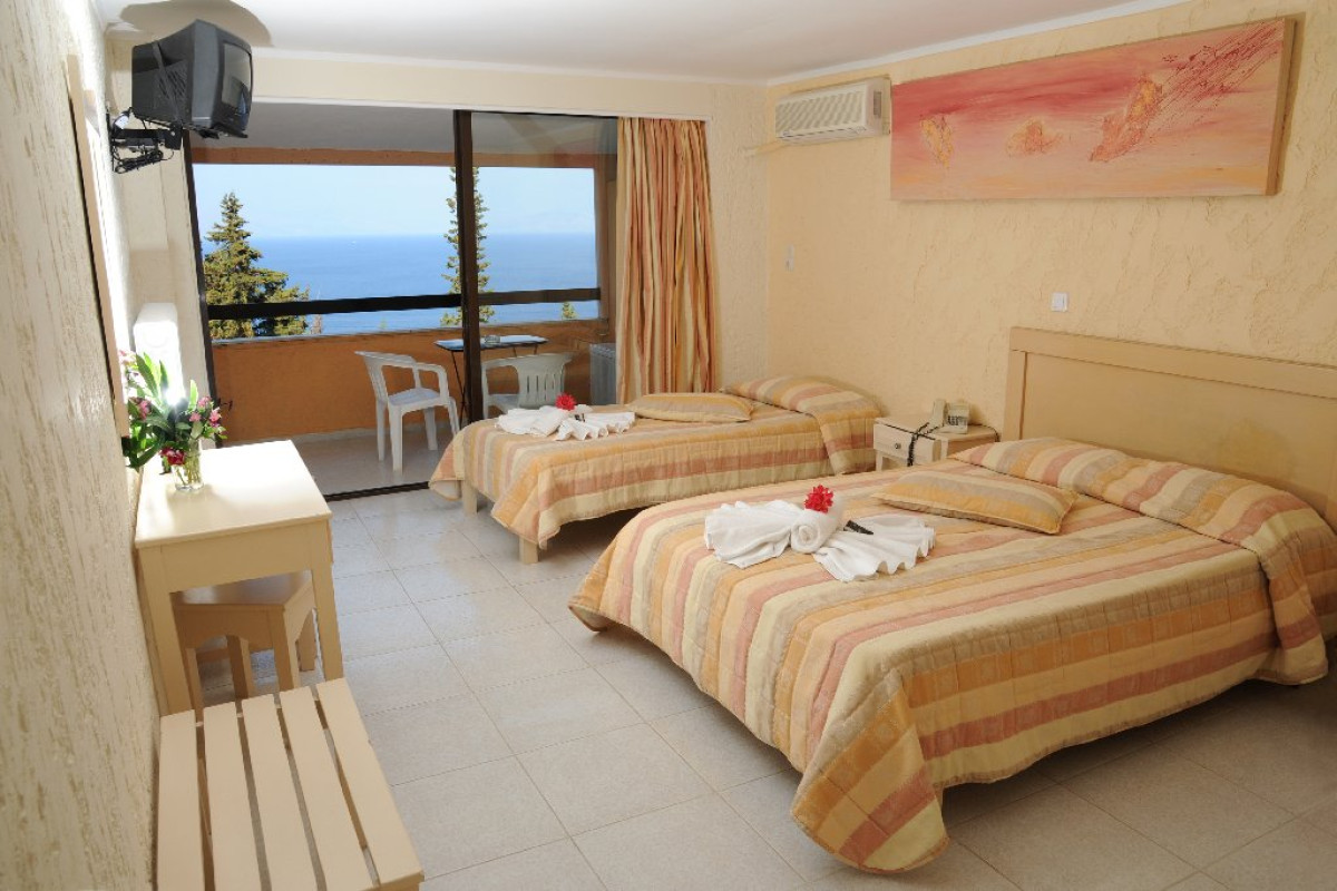 BENITSES BAY VIEW HOTEL (Benitses) (C)