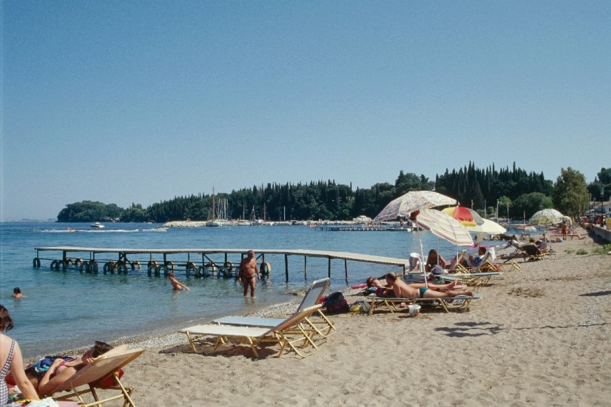 Ipsos Beach Hotel (C)