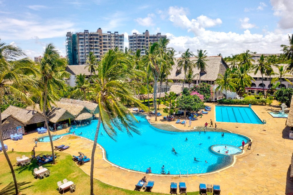 Reef Hotel