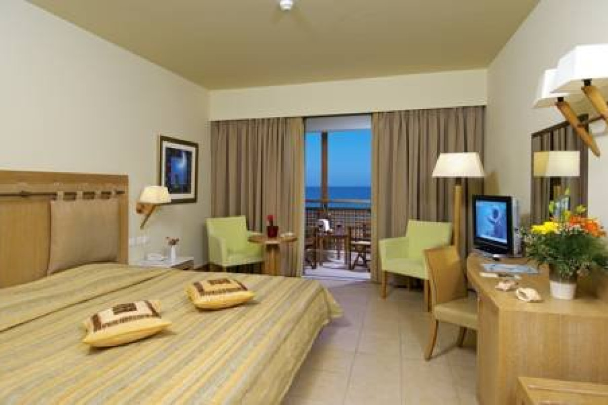 Santa Marina Plaza - Adults Only 16 + (K)