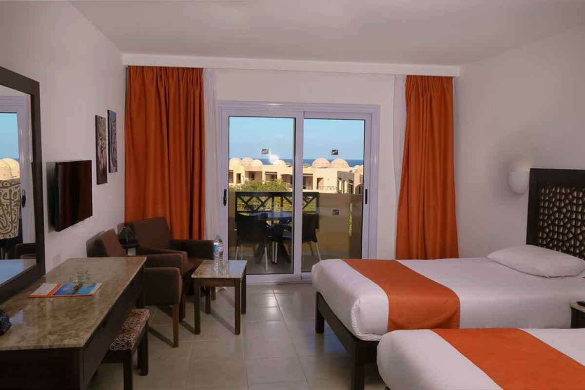 WADI LAHMY AZUR RESORT